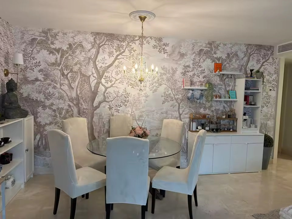 Bois de brume — photo réelle du décor posé dans une salle à manger.