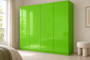 Coloris & matières — Vert brillant, film adhésif appliqué sur une armoire.