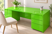 Coloris & matières — Vert brillant, film adhésif appliqué sur un bureau.