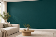 Coloris & matières — Vert foncé, revêtement mural dans un salon lumineux.