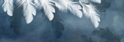 Papier peint Plumes de soie, Motif 8, détail des silhouettes de plumes bleues.